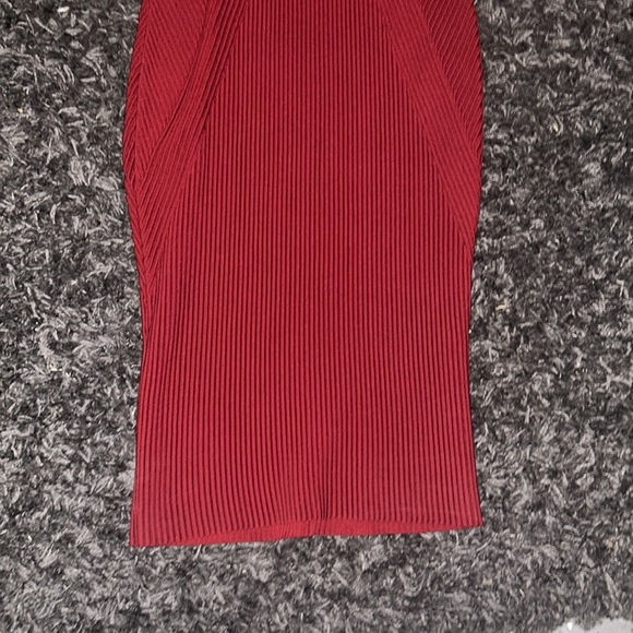 Nicole Miller Red Ribbed Sheath Dress Size M - Picture 10 of 11